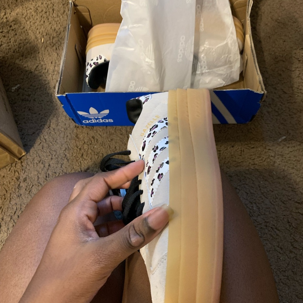 COPY - Adidas - Picture 7 of 13